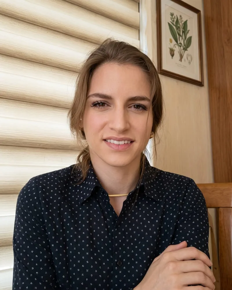 Efrat Shoshan headshot